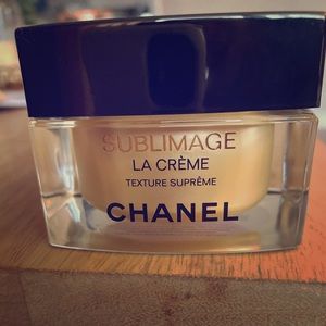 CHANEL Sublimage Cream -Texture Supreme.